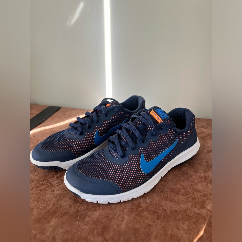 Nike Flex Running Sneakers Size 5Y (Size 6.5 in Women)